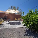 Διαμέρισμα Dos Palmas *